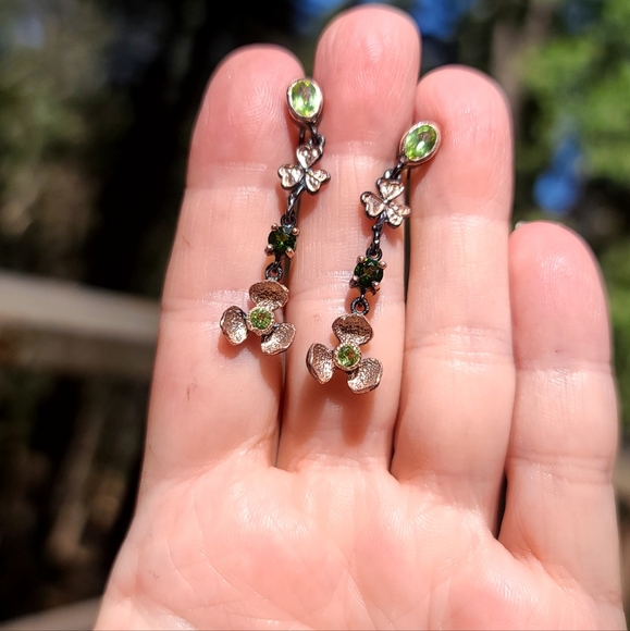 Peridot & crome Diopside Rose Gold dramatic Earrings - Picture 5 of 5